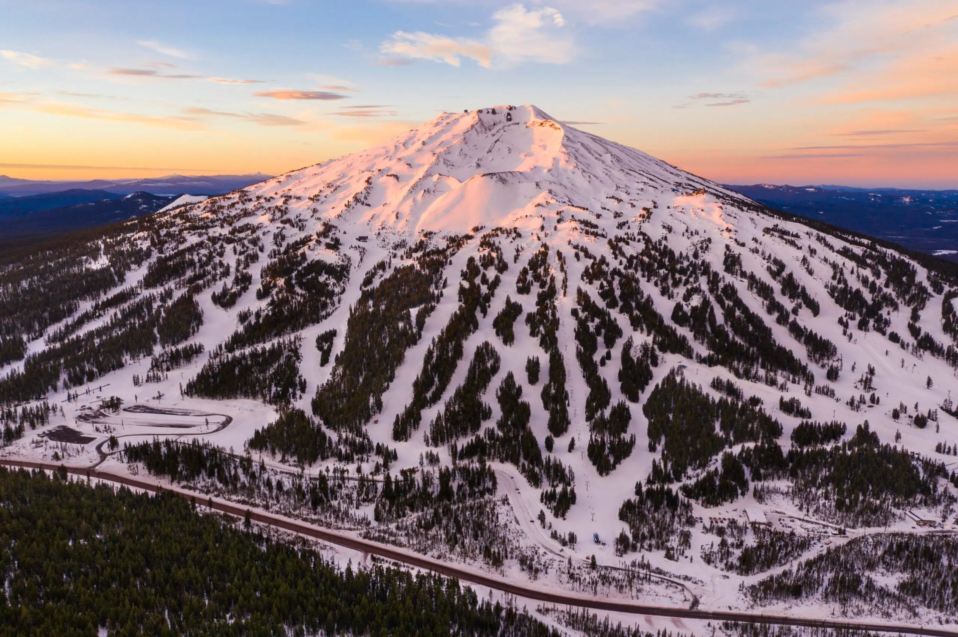 Sunrise on Mt. Bachelor's volcanic cone