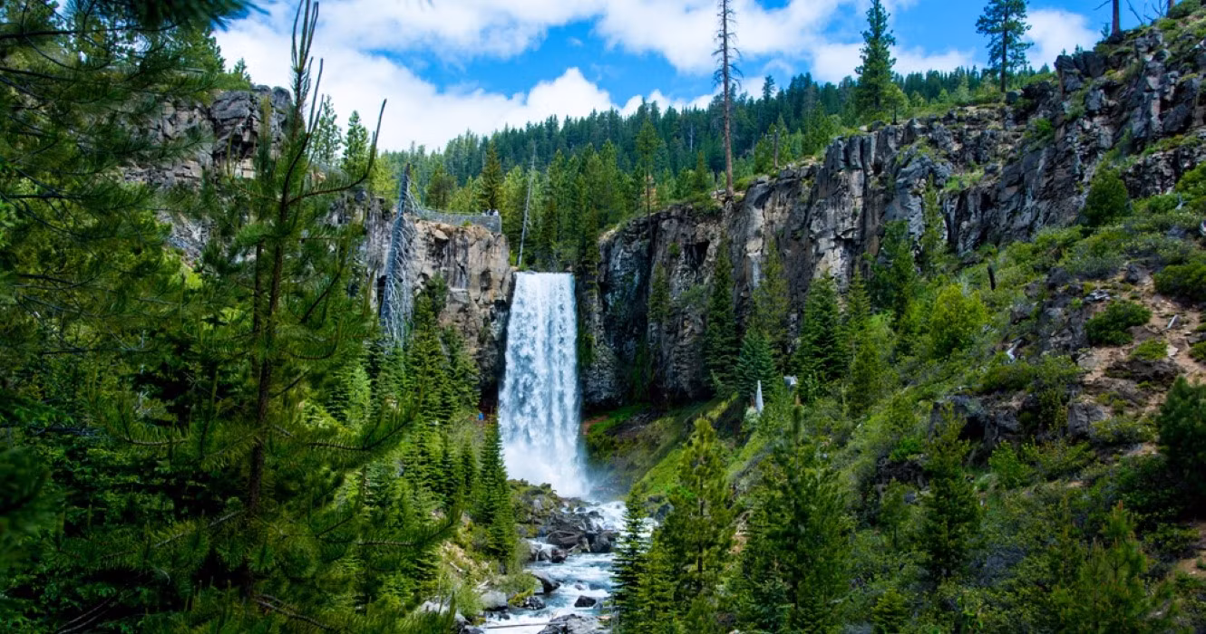 Tumalo Falls in spring runoff